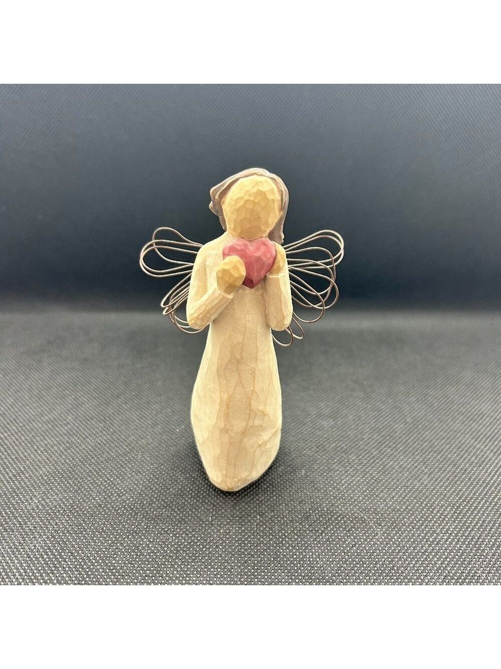 Willow Tree "Angel of the heart" figurine